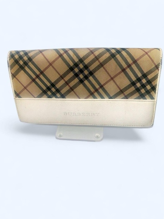 Burberry Handbags - Burberry Nova Check Plaid Continental Kiss-Lock Wallet Ivory